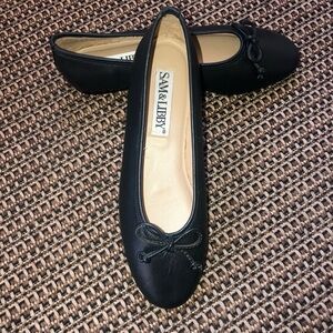 Sam & Libby Black Ballet Slip-on Flats Round Toe Bow Tie Accents- Sz 8